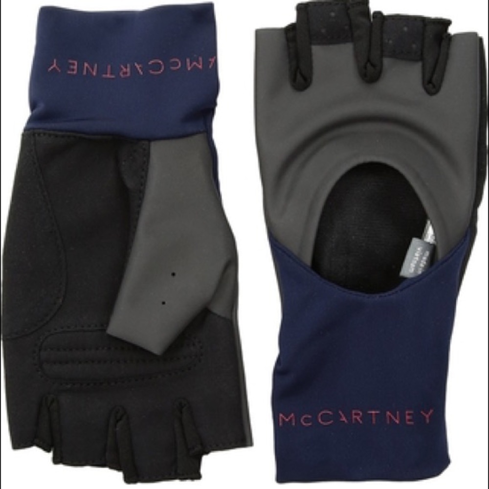 NWOT Stella McCartney Adidas Training Gloves